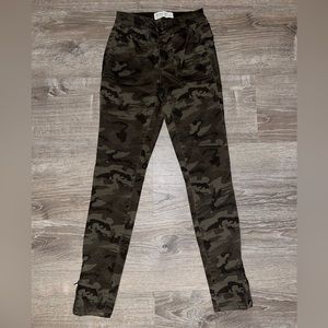 Mudd Utility Skinny Pants